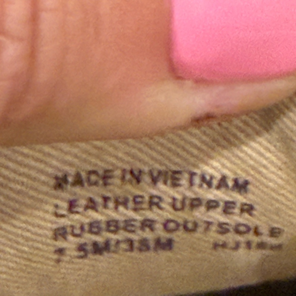 MICHAEL KORS Stylish Gold and Tan Women's Sneakers - Picture 5 of 5